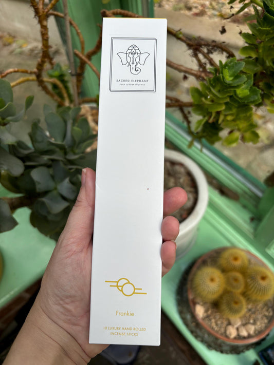 Omani Frankincense 'Frankie' - Sacred Elephant Incense (10 Sticks)